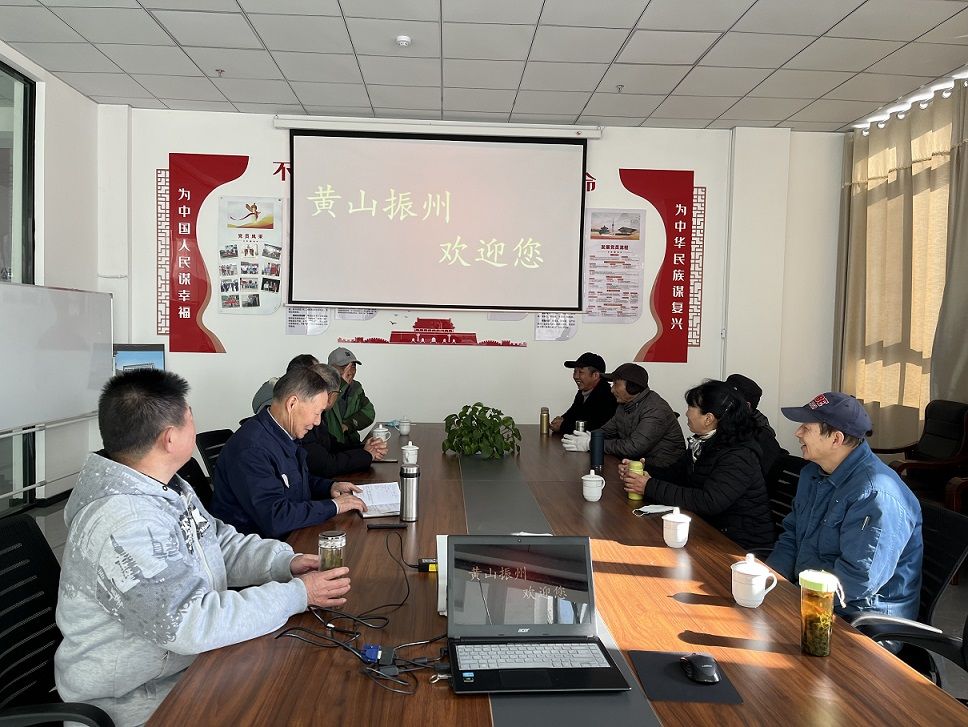 守正創(chuàng)新，弘揚(yáng)科學(xué)，加快發(fā)展 ------屯溪區(qū)老科協(xié)領(lǐng)導(dǎo)考察